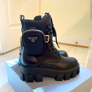 BNWT Never Worn Tags Attached Prada Lug Sole Boots 39